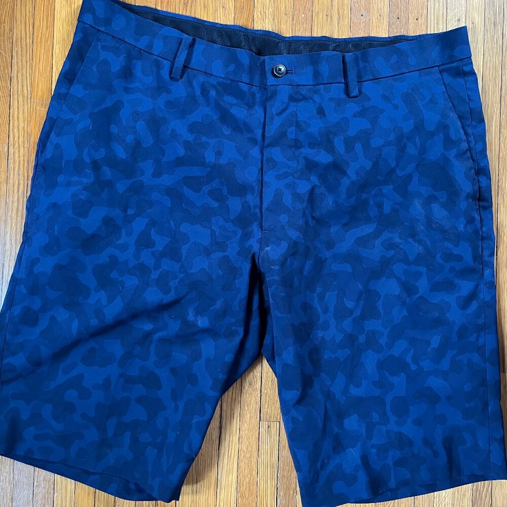 Men's UNIGLO Blue Camo Print Shorts Sz Large